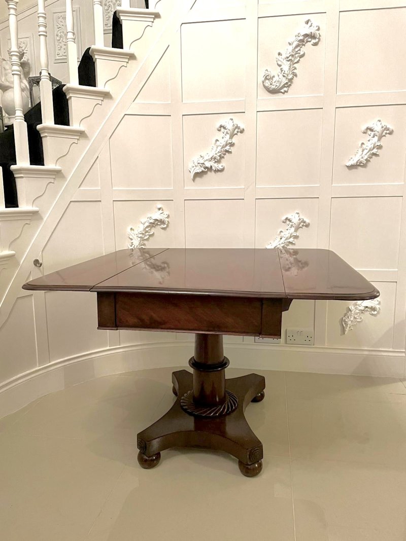 Antique Victorian Mahogany Pedestal Centre Table